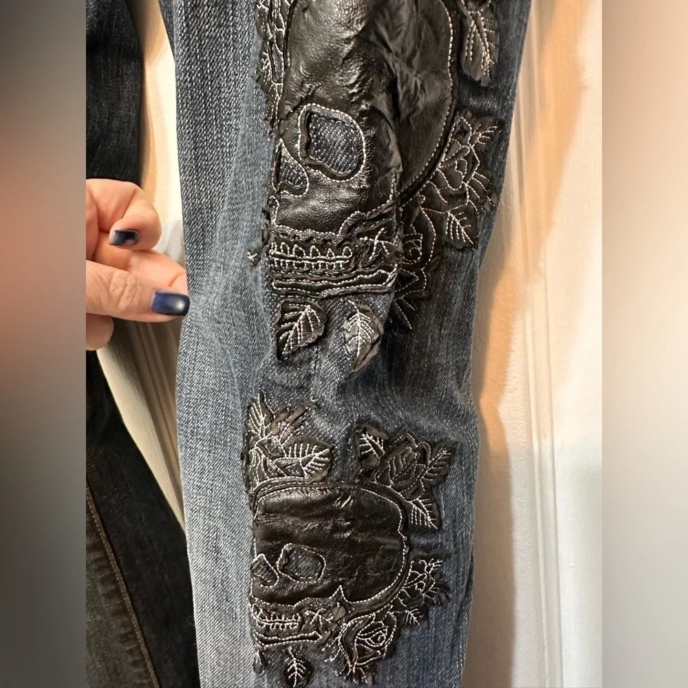 Vintage Ed Hardy skull embellished jeans - Picture 8 of 13